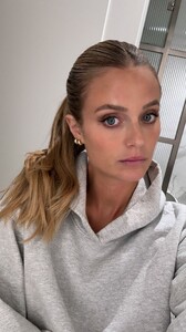 [2024.09.11] katelove_3454860689695275775.jpg