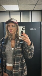 [2024.09.11] rachelc00k_3455032684748293289.jpg