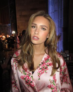 [2024.09.12] idazeile_459424338_18455301751044174_6767789394246610291_n.jpg