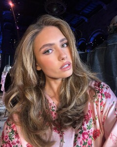 [2024.09.12] idazeile_459556646_18455301730044174_4895798080294194660_n.jpg