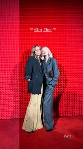 [2024.09.14] hoskelsa_3457183390383598634.jpg