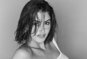 [2024.09.14] msgigiparis_459586709_3942412736036255_8722224692405366362_n.jpg