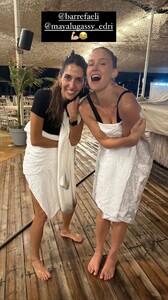 [2024.09.17] barrefaeli_3459173120410361067.jpg