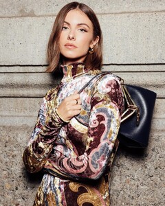 [2024.09.19] carmellarose_460682186_1427969437869374_7070050352361438542_n.jpg