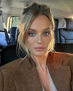 [2024.09.19] katelove_460491630_18459481294054296_866946248865615325_n.jpg