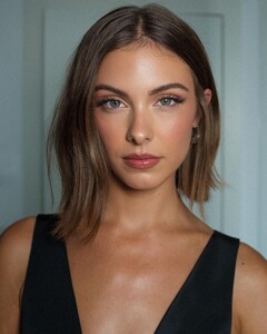 [2024.09.20] carmellarose_460898774_1594293714488430_1062976375761828399_n.jpg