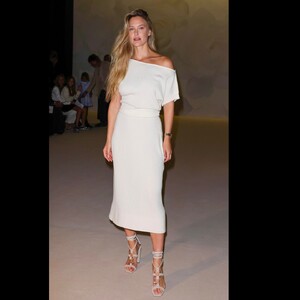 [2024.09.22] barrefaeli_461183031_18462611806041153_937969355672387941_n.jpg