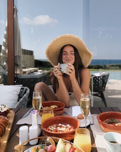 [2024.09.22] helenowen_460965288_1806858066787643_4098835017240971499_n.jpg