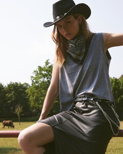 [2024.09.26] josephineskriver_461351079_848825614102305_7708964257715235138_n.jpg