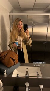 [2024.09.26] katelove_3465670423825940106.jpg