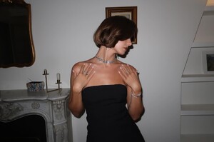 [2024.09.27] carmellarose_461481809_3651304245129955_4017935471414865118_n.jpg