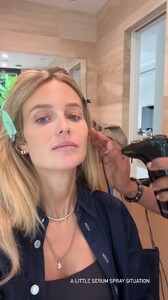 [2024.09.27] katelove_3466419110336271839.jpg