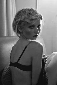 2e5948cc2c346c5e4b0ae1c36a762040-1920webP (1).webp