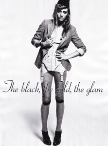 37258_The_black5_the_gold0_the_glam_122_25lo.thumb.jpg.84645b8b1671de1e4d5f9df89d4ad922.jpg