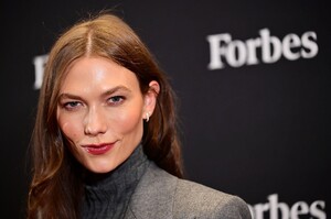 512164701_karlie-6.jpg