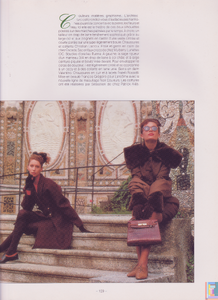 ChScholten-Le passions de Lacroix-Joyce Paris no.10 - Jul-Aug 1988 (2).png