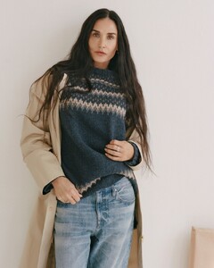 Demi-Moore-J-Crew-Fall-2024-Ad-Campaign05.jpg