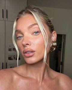 Elsa Hosk - Instagram [2023.01.21] 2.jpg