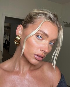 Elsa Hosk - Instagram [2023.01.21] 3.jpg