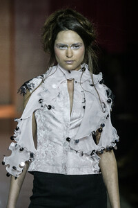 HannaTouma2005HauteCouture57.thumb.jpg.ebb74315cd9660676d4c3680b447c164.jpg