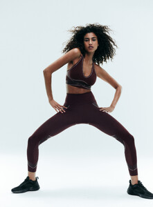 Imaan Hammam - Victorias-Secret-2024-VSX-Elevate-Contours-Plunge-Sports-Bra-Legging-Brown-6.jpg