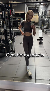 Josephine Skriver - TikTok 82.jpg