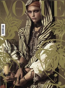 Meisel_Vogue_Italia_May_2009_Cover.thumb.jpg.bd39868ba4b0fdb5e1762737507ebbdf.jpg