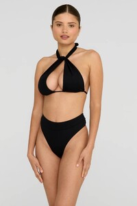 Swim_multiway_bikinitop_black_5314_RFWeb.jpg