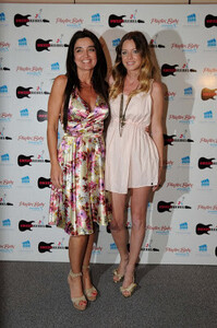 Verónica Varano y Geraldine Neumann.JPG