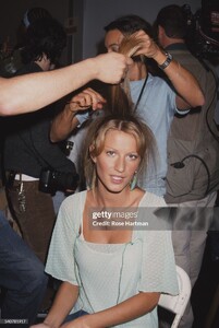 backstage luca luca ss 2001 1.jpg