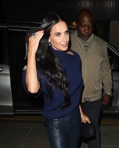 demi-moore-arrives-at-the-substance-screening-in-london-08-27-2024-5.jpg