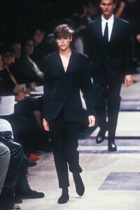 dhe  f90helmutLang-.jpg