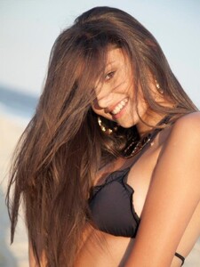 large_portrait (13).jpg