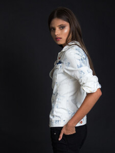 large_portrait (27).jpg