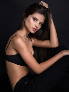 large_portrait (3).jpg