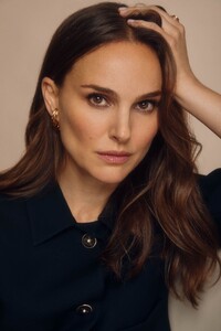 natalie-portman-la-times-january-2024-10.jpg