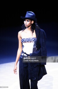 oumi s00kenzo-k5.jpg