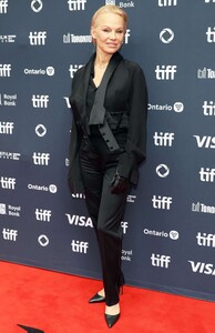pamela-anderson-at-last-showgirl-premiere-during-toronto-international-film-festival-09-06-2024-4.jpg