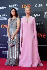 pamela-anderson-sizzles-on-the-red-carpet-at-san-sebastian-film-festival-for-the-last-showgirl-6.jpg