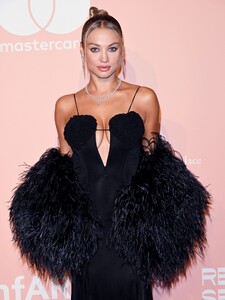 rose-bertram-at-amfar-gala-2023-in-venice-09-03-2023-0.jpg