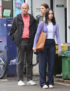 sofia-carson-on-the-set-of-my-oxford-year-for-netflix-09-06-2024-5.jpg