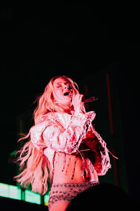 zara-larsson_homecoming_melinahagglund-14_53960680345_o.jpg