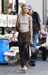 zendaya-out-and-about-in-london-07-18-2024-1.jpg