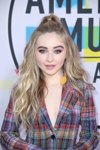 17amas-carpet_022.jpg