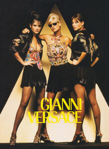 1991-versacecatalogFW-1.jpg