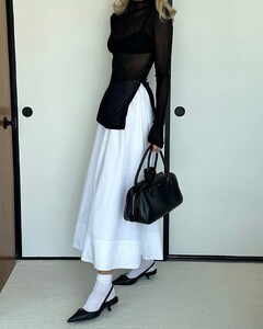 [2024.09.21] revolve_460902026_826506476003397_6939629781210224939_n.jpg