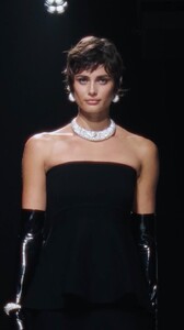 [2024.09.30] messika_5349FB7E205E0F195DCDBA7483AF2FB4_video_dashinit.jpg