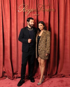 [2024.10.01] victoriajustice_461895558_18550454638006824_7965183386820885024_n.jpg