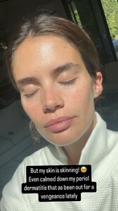 [2024.10.02] sarasampaio_3470149341837747392.jpg