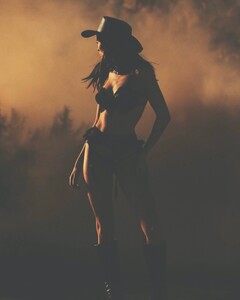 [2024.10.03] reneemurden_461930421_1077161480643192_7304316621884573389_n.jpg